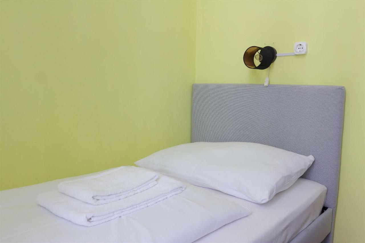 Hotel Pension Arpi Vienne Extérieur photo