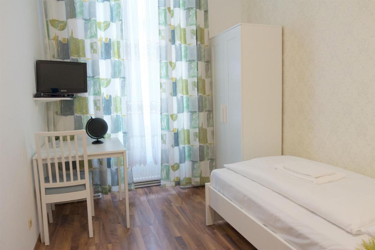 Hotel Pension Arpi Vienne Extérieur photo