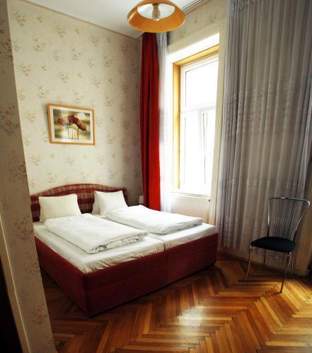 Hotel Pension Arpi Vienne Extérieur photo