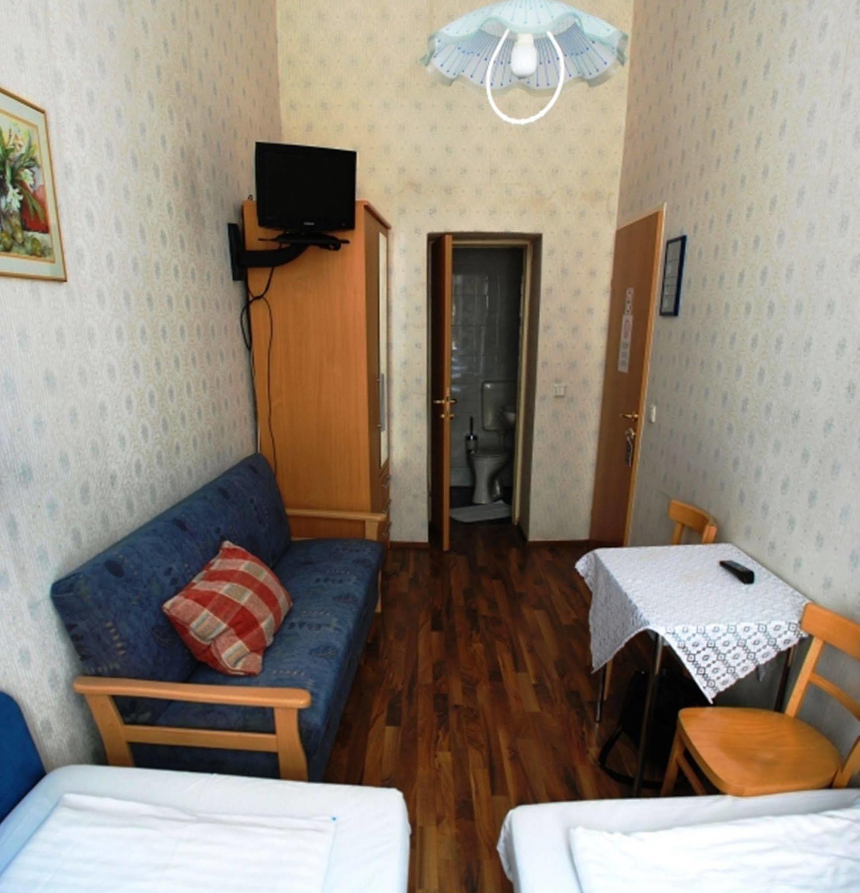 Hotel Pension Arpi Vienne Extérieur photo